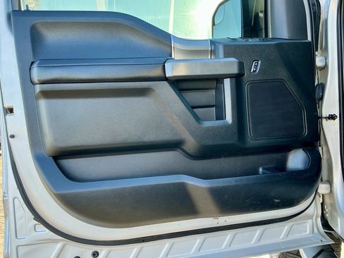 Used 2017 Ford F150 XLT w/ Equipment Group 302A Luxury image 41