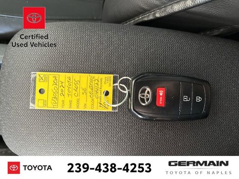 Used 2024 Toyota Corolla Cross AWD Hybrid image 23