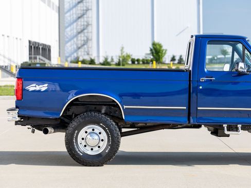 Used 1996 Ford F250 4x4 Regular Cab image 6
