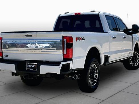 Used 2024 Ford F250 Platinum AWD/4WD image 13