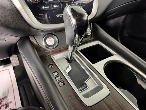 Used 2020 Nissan Murano Platinum w/ Cargo Package image 23