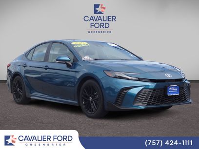 Used 2025 Toyota Camry SE