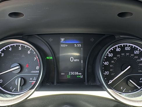 Used 2023 Toyota Camry SE image 13