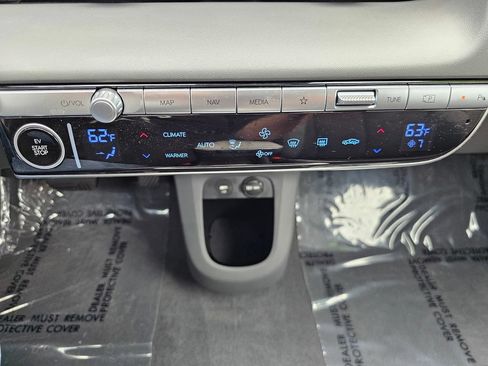 Certified 2024 Hyundai Ioniq 5 SEL RWD image 31