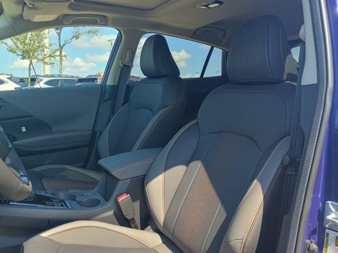 New 2025 Subaru Crosstrek 2.5i Limited image 11