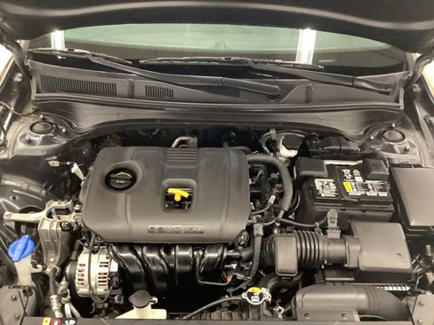 Certified 2023 Kia Forte LXS FWD image 18