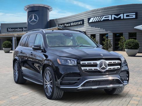 Used 2021 Mercedes-Benz GLS 580 4MATIC image 2