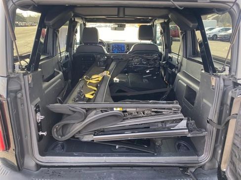 Used 2022 Ford Bronco Badlands image 20