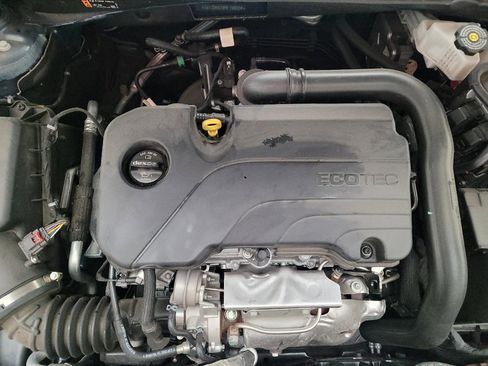 Used 2024 Chevrolet Malibu LT image 30