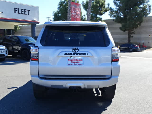 Used 2023 Toyota 4Runner SR5 Premium w/ Moonroof Package AWD/4WD image 14