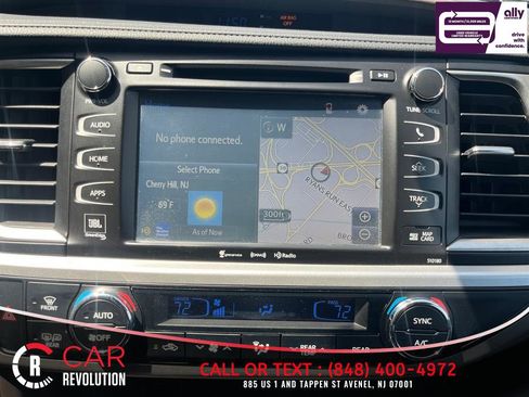 Used 2017 Toyota Highlander Limited w/ Protection Package #3 AWD/4WD image 17