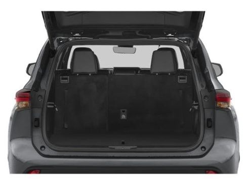 Used 2025 Toyota Highlander XSE image 14