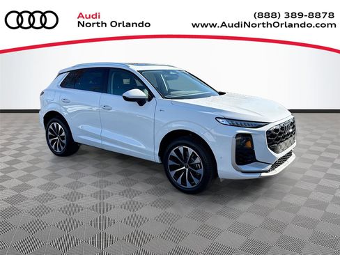 New 2026 Audi Q3 quattro 2.0T image 1