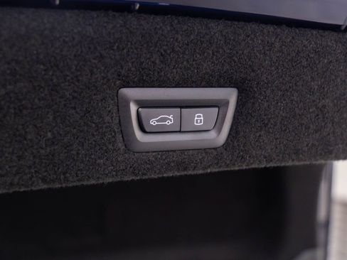 New 2026 BMW 750e xDrive AWD/4WD image 40