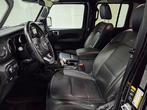Certified 2020 Jeep Gladiator Overland image 9