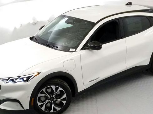 New 2024 Ford Mustang Mach-E Select w/ Comfort Package Lite image 8