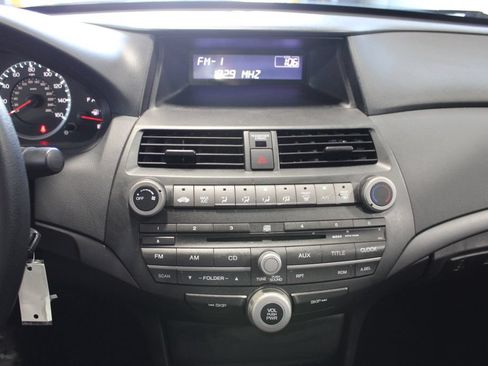 Used 2010 Honda Accord LX-P image 14