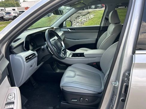 Used 2024 Hyundai Palisade SEL AWD/4WD image 9