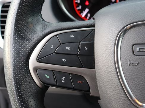 Used 2020 Dodge Durango SXT image 35