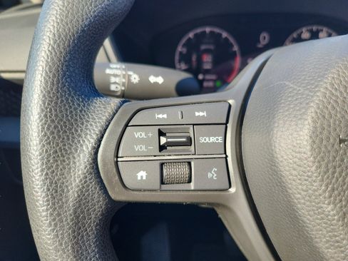 Used 2024 Honda CR-V EX image 29