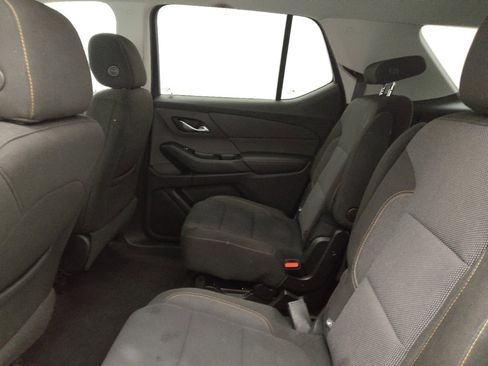 Used 2018 Chevrolet Traverse LT AWD/4WD image 18
