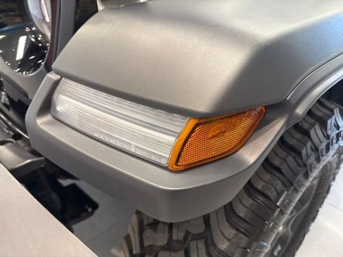 Used 2023 Jeep Wrangler Unlimited w/ Cold Weather Group AWD/4WD image 15