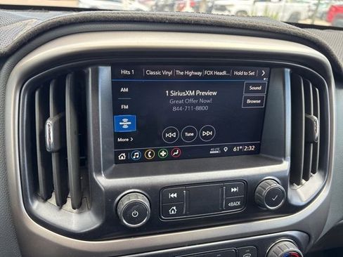 Used 2022 Chevrolet Colorado Z71 AWD/4WD image 22