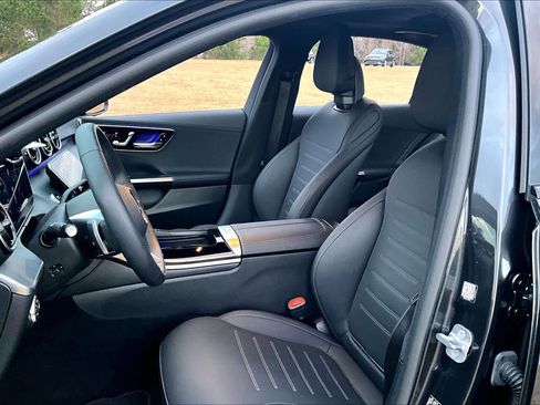 Used 2025 Mercedes-Benz C 300 C 300 image 8