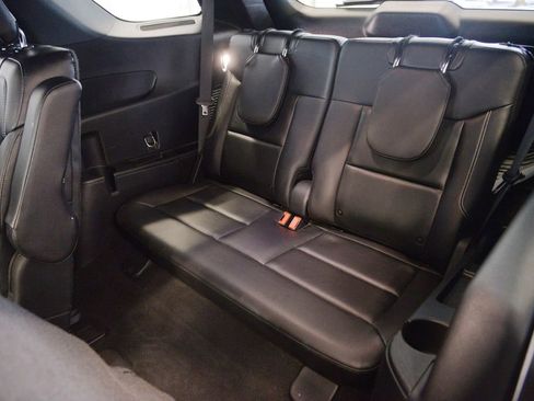 Used 2020 Ford Explorer ST w/ ST Street Pack image 29