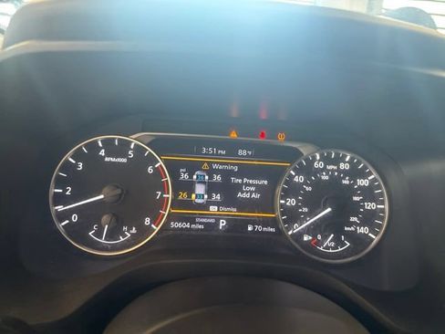 Used 2023 Nissan Rogue S FWD image 21