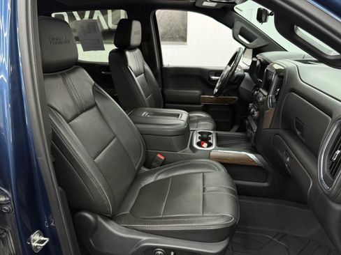 Used 2019 Chevrolet Silverado 1500 High Country image 6