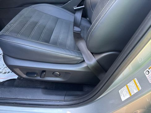 Used 2025 Mitsubishi Outlander SE AWD/4WD image 25