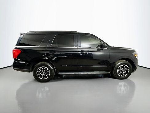 Used 2022 Ford Expedition XLT RWD image 7