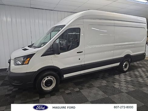 Used 2025 Ford Transit 250 148 High Roof Extended w/ Load Area Protection Package RWD image 7