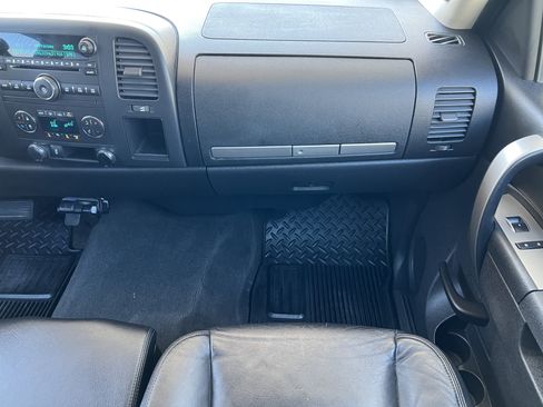 Used 2012 Chevrolet Silverado 1500 LT w/ All-Star Edition AWD/4WD image 31