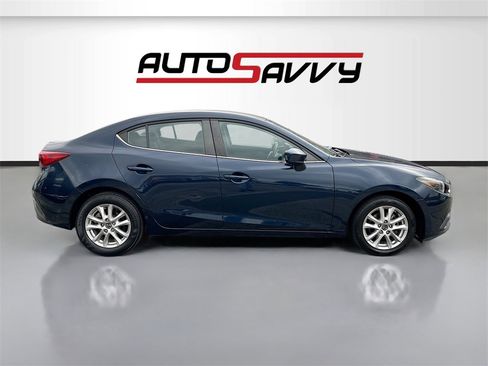 Used 2016 MAZDA MAZDA3 i Sport w/ Preferred Equipment Package image 8