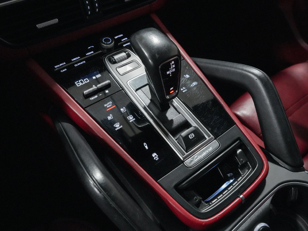 Used 2021 Porsche Cayenne GTS AWD/4WD image 20