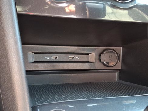 Certified 2024 Volkswagen Tiguan Wolfsburg Edition image 24