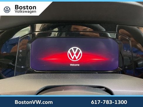 New 2025 Volkswagen GTI Autobahn image 9