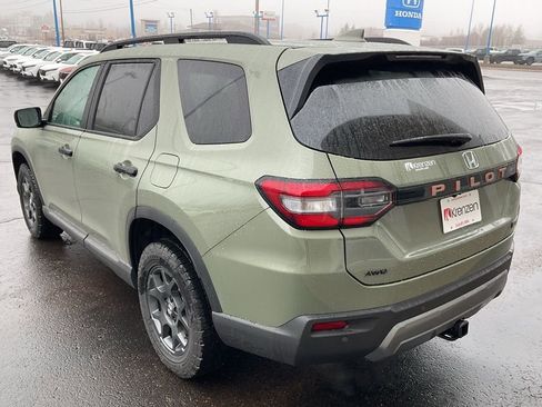 New 2026 Honda Pilot TrailSport image 7