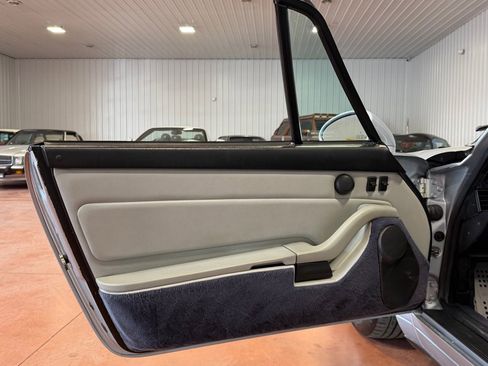Used 1996 Porsche 911 Cabriolet image 19