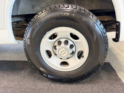 Used 2022 Chevrolet Express 3500 Extended w/ Driver Convenience Package RWD image 14