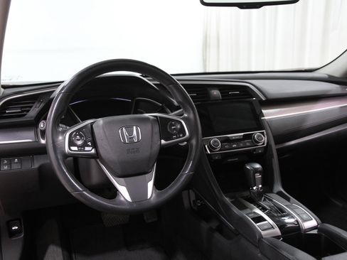Used 2016 Honda Civic Touring image 6