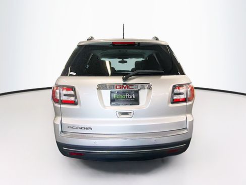 Used 2015 GMC Acadia SLE FWD image 7