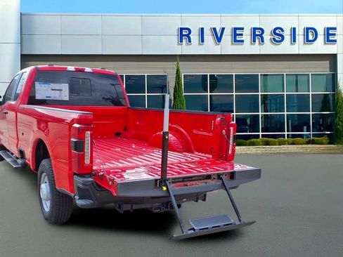 New 2026 Ford F350 XL w/ 360-Degree Camera Package RWD image 29