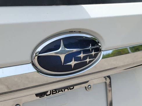 Certified 2023 Subaru Ascent Touring AWD/4WD image 11