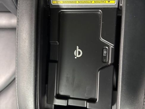 Certified 2022 Toyota Highlander XLE image 36