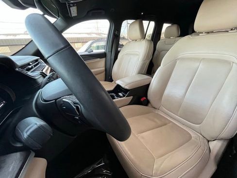 Used 2023 Jeep Grand Cherokee Limited image 20