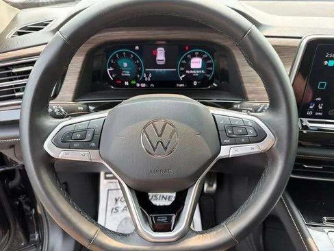Certified 2026 Volkswagen Atlas SEL Premium R-Line AWD/4WD image 13