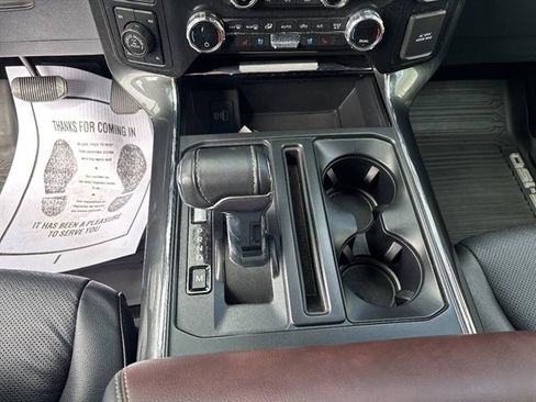 Used 2021 Ford F150 Lariat AWD/4WD image 7